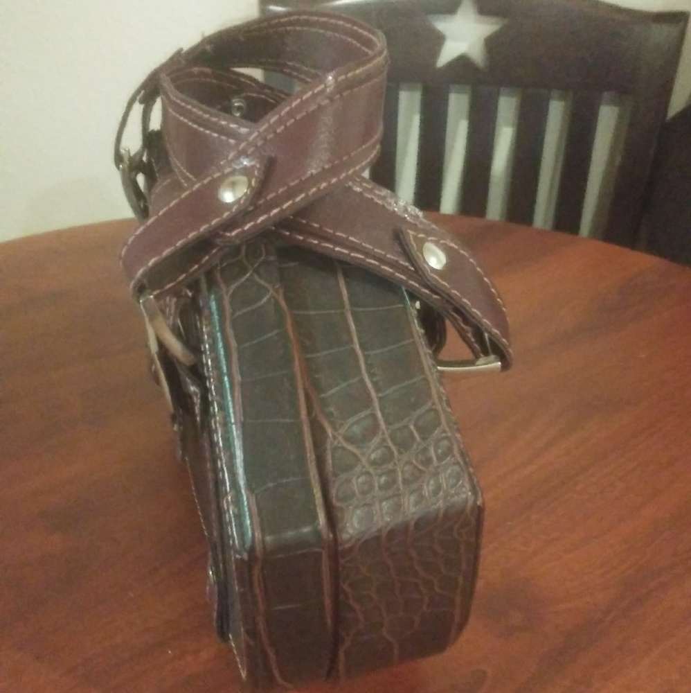 Purse - Picture 2 of 5